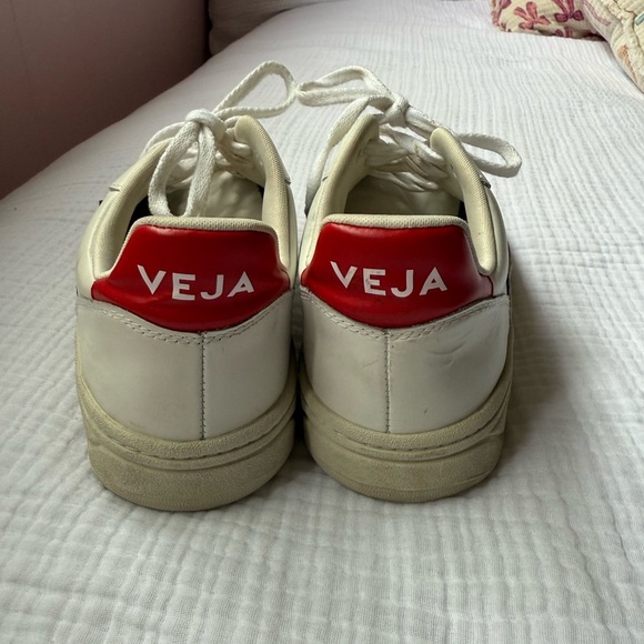 Veja Men's Sneakers in White with Blue and Red Accents - Picture 3 of 7